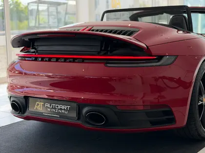 PORSCHE 911 Carrera Cabriolet PDK Sportabgasanlage