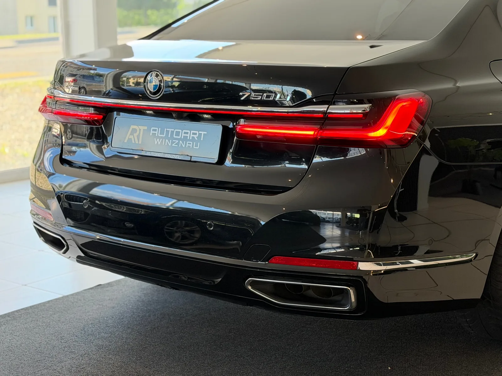 BMW 750Li xDrive Steptronic **Vollausstattung**