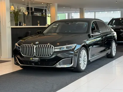 BMW 750Li xDrive Steptronic **Vollausstattung**