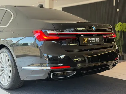 BMW 750Li xDrive Steptronic **Vollausstattung**