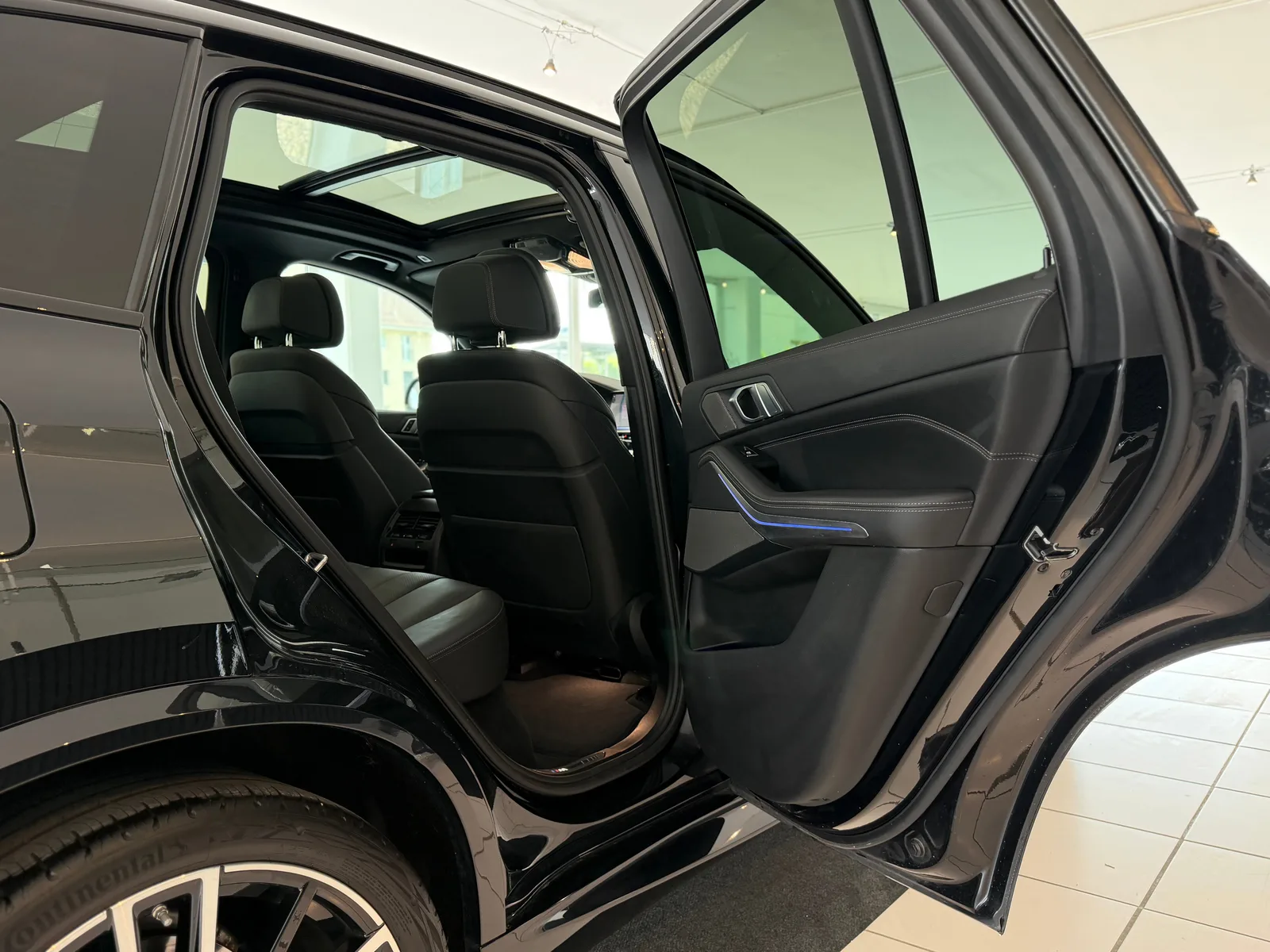 BMW X5 xDrive 48V 30d M Sport Steptronic **AHK**