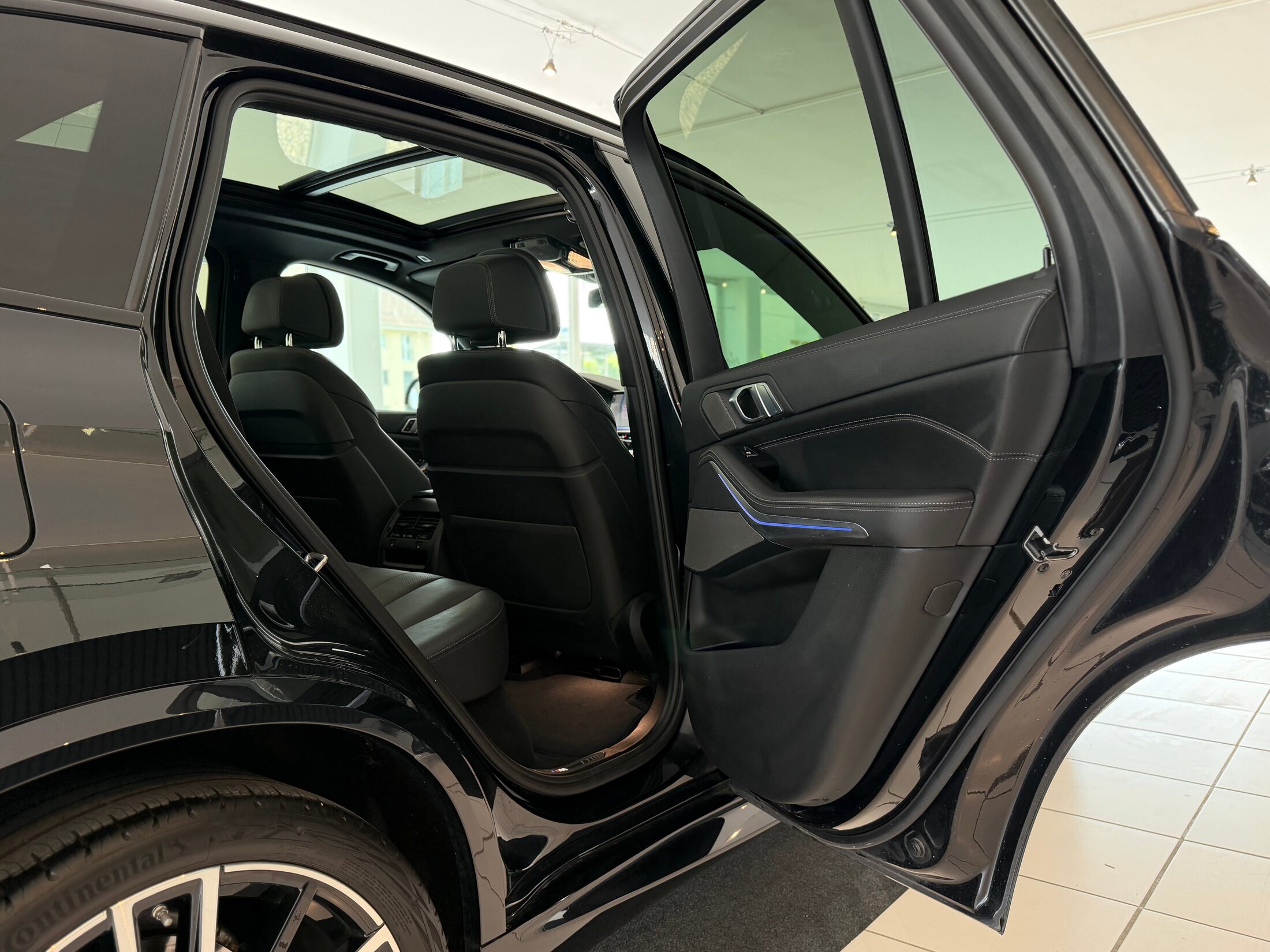 BMW X5 xDrive 48V 30d M Sport Steptronic **AHK**