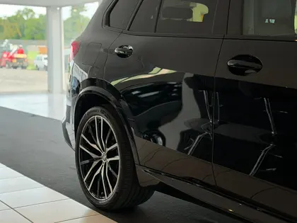 BMW X5 xDrive 48V 30d M Sport Steptronic **AHK**
