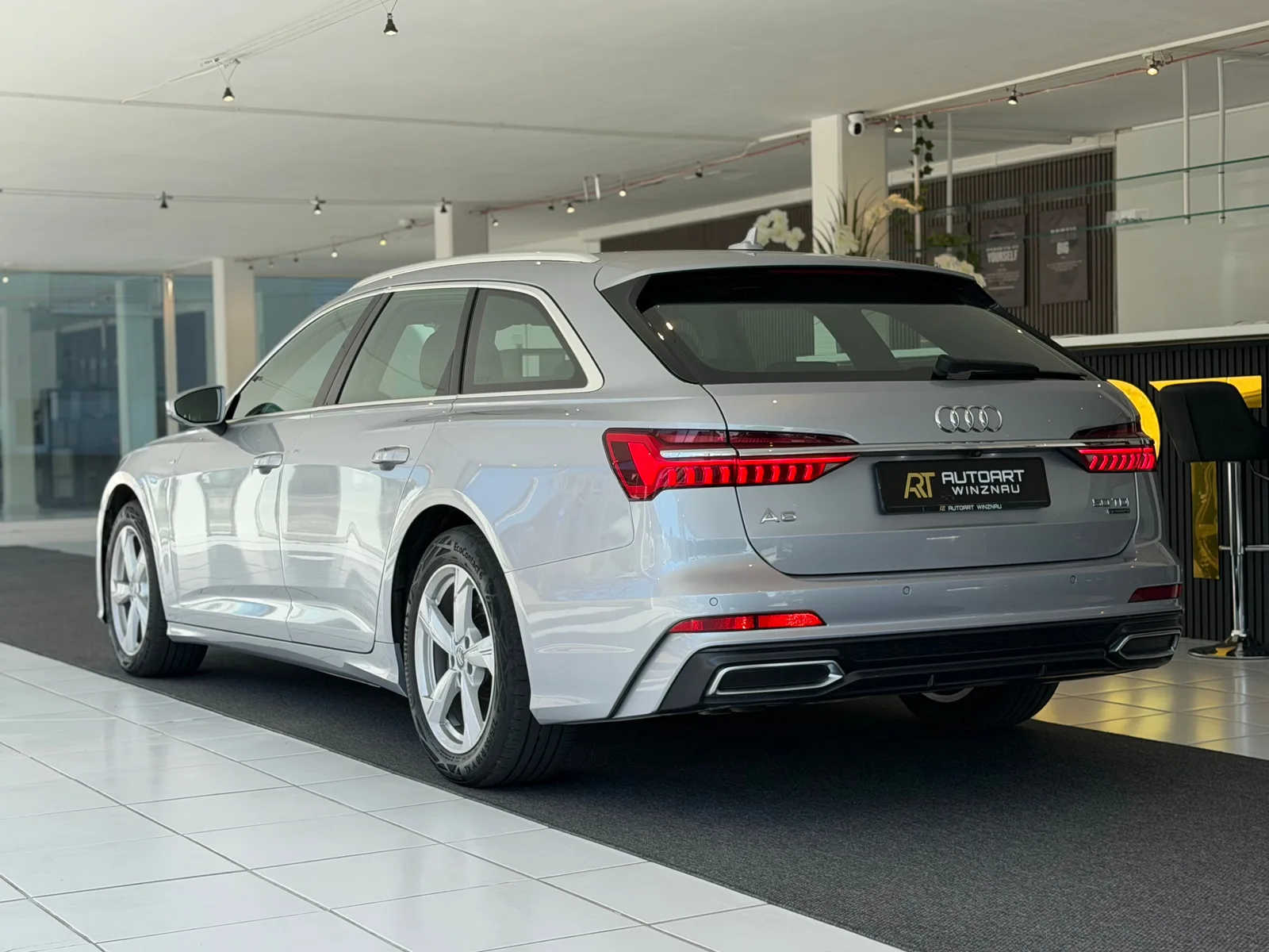 AUDI A6 Avant 50 TDI Sport quattro tiptronic **AHK**Frisch ab MFK & Service**