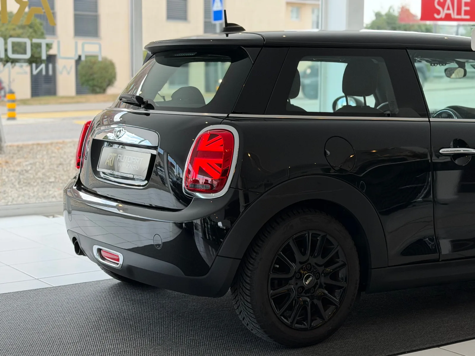 MINI One **ab MFK**