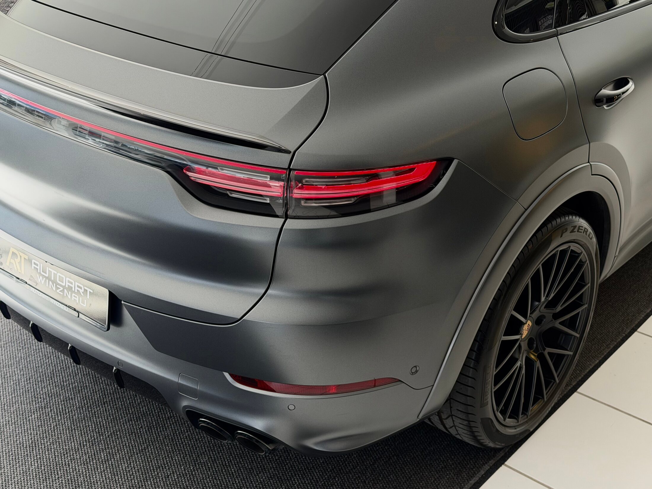 PORSCHE Cayenne GTS Coupé **PORSCHE APPROVED GARANTIE**