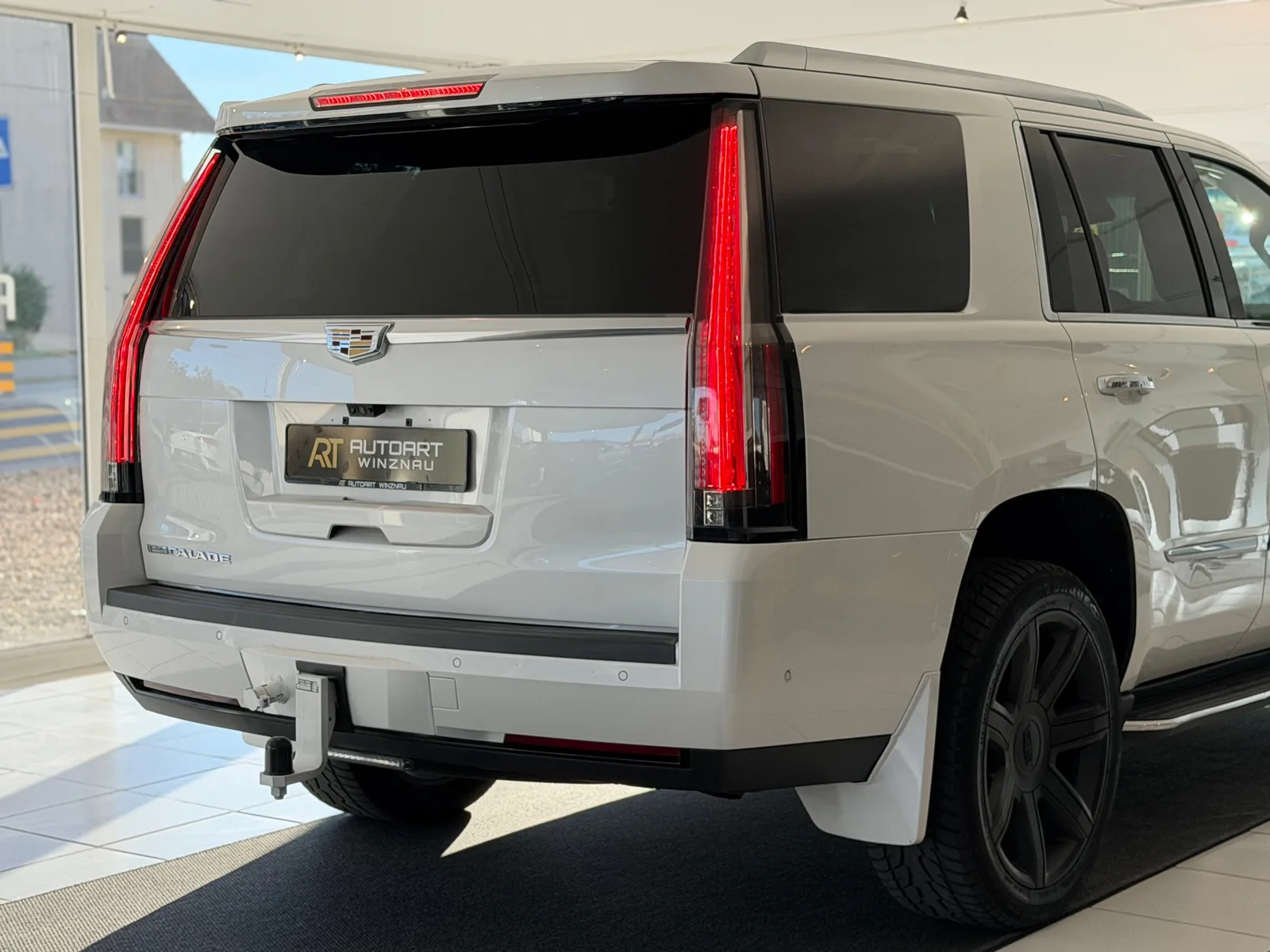 CADILLAC Escalade 6.2 Platinum Automatic