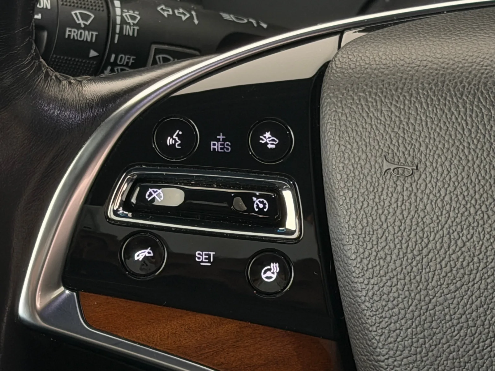 CADILLAC Escalade 6.2 Platinum Automatic