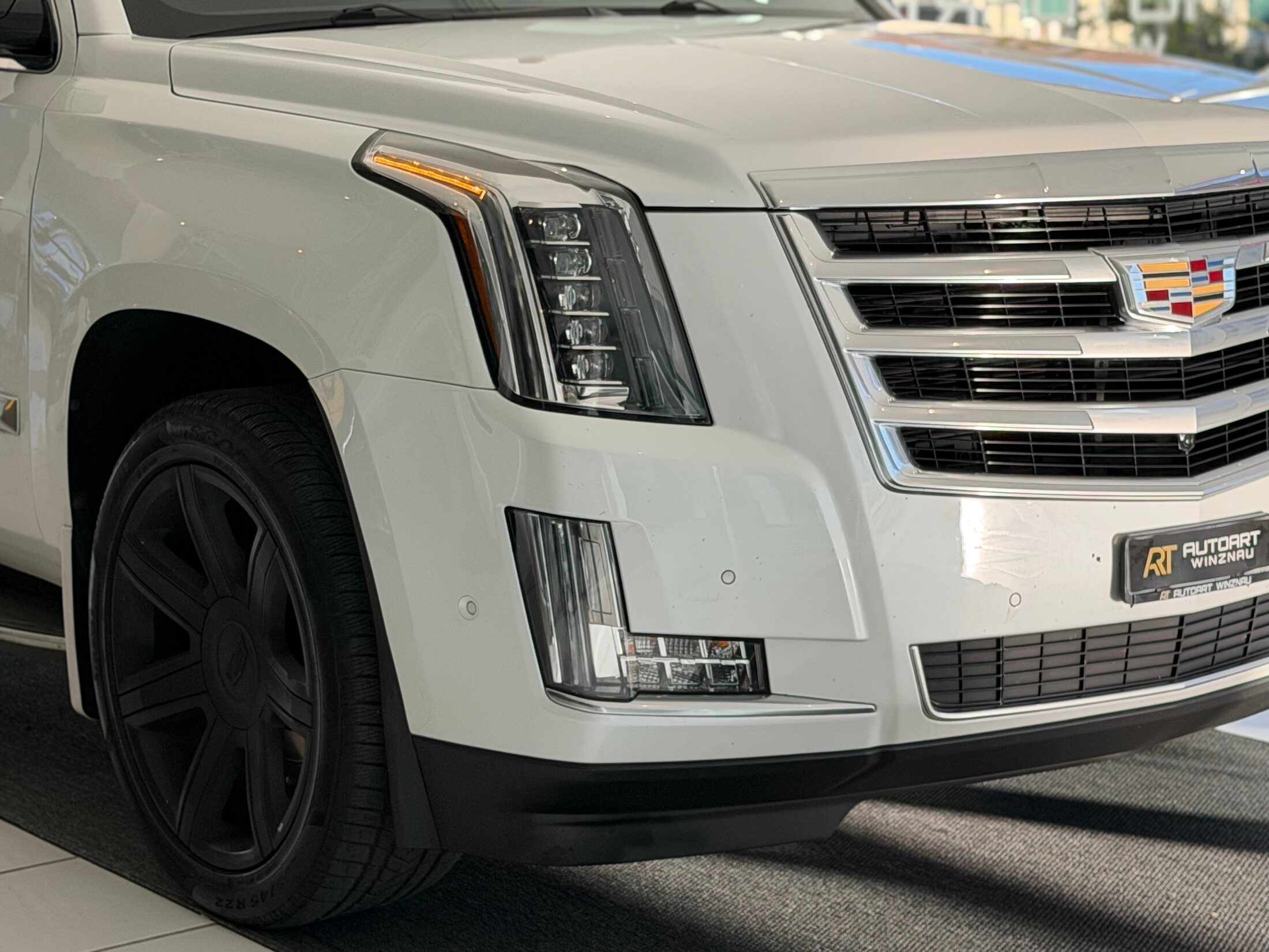 CADILLAC Escalade 6.2 Platinum Automatic